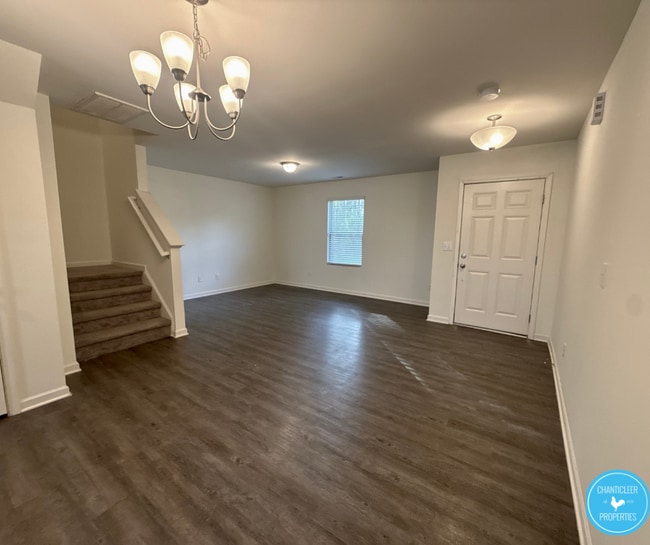 Building Photo - 1208 Haybrook Ln