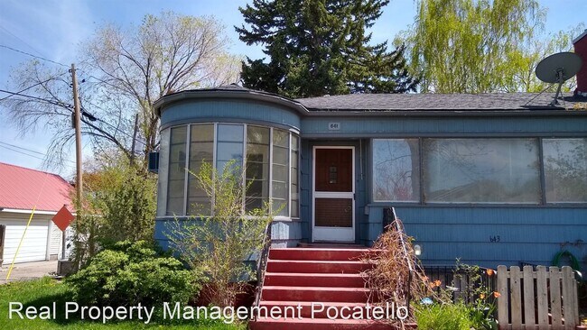 Building Photo - 641 W Bonneville St