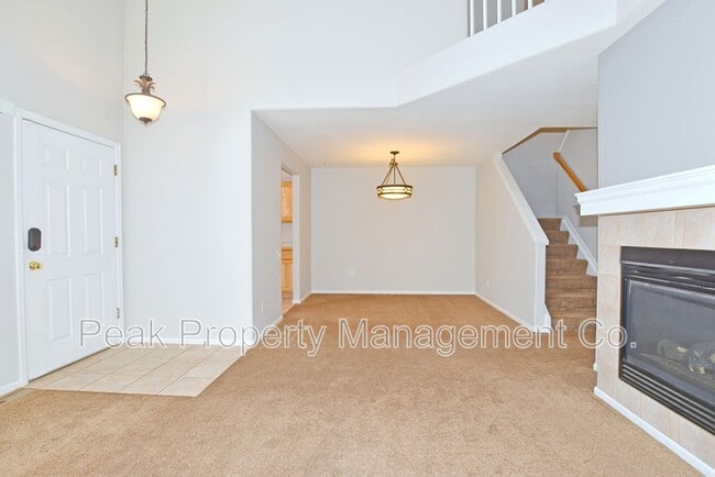 Building Photo - 2203 Copper Creek Dr