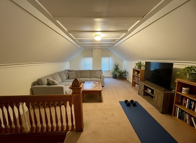 Foto del edificio - 519-5195 S Market St