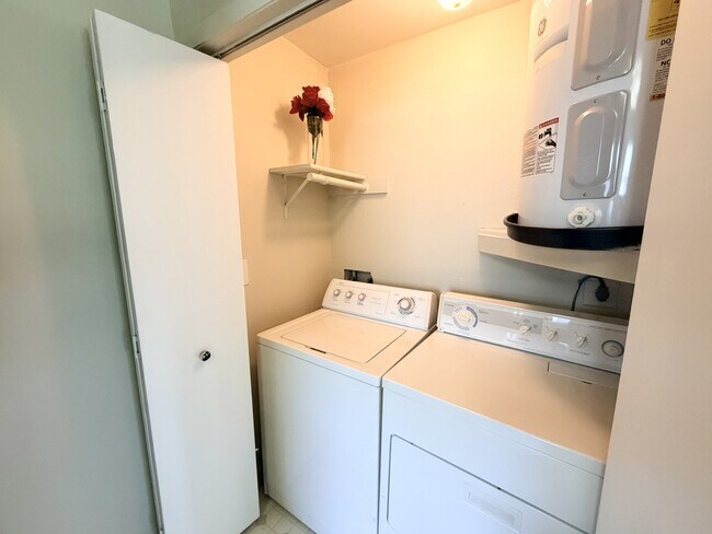 Foto del edificio - 4007 NW 87th Ave