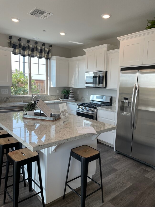 Building Photo - 3056 Checkerspot St