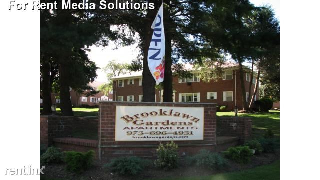 Foto del edificio - 4 Traphagen Rd