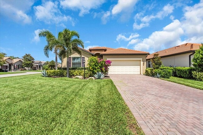 Building Photo - 4602 Royal Dornoch Cir