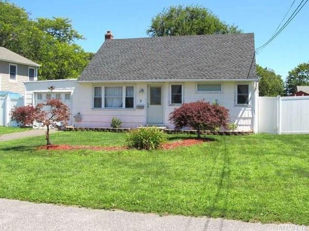 Primary Photo - 9 Clifton Dr