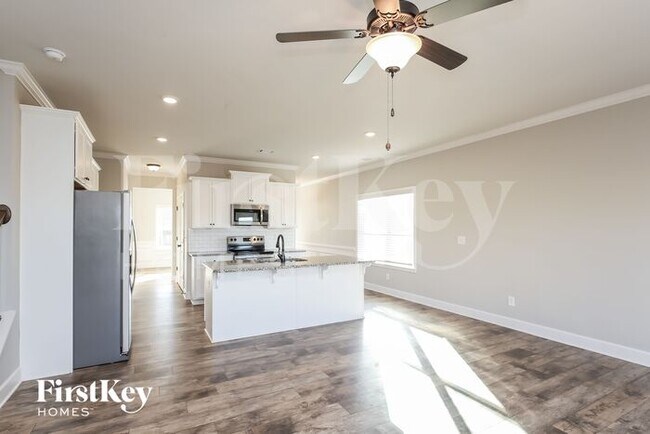 Building Photo - 4415 Highland Gate Pkwy