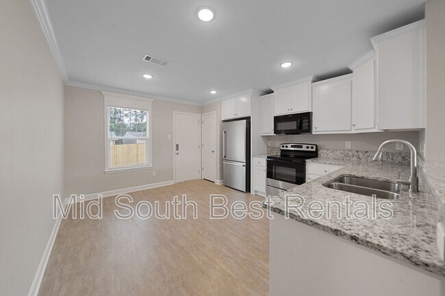 Foto del edificio - 713 Hill Rd