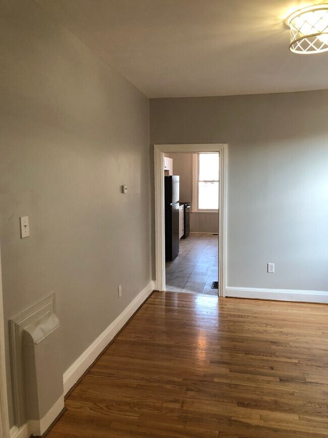 Foto del edificio - 21 Overbrook Ave