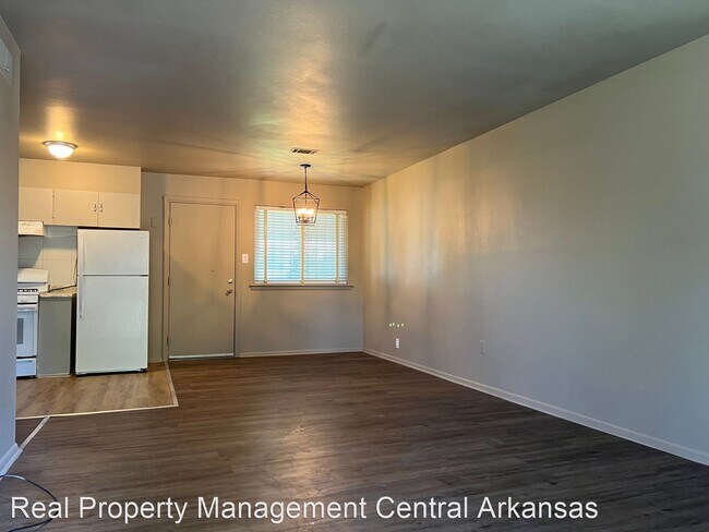 Building Photo - 3 br, 1 bath House - 5101 N Woodland