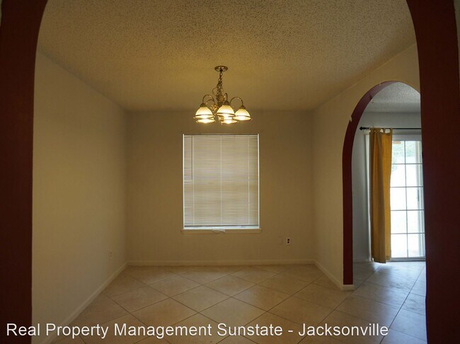 Building Photo - 4 br, 2 bath House - 7503 Fawn Lake Drive ...