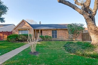 Building Photo - 22610 Deville Dr