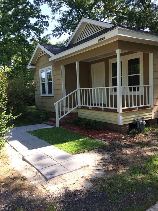 Primary Photo - 2 br, 1 bath House - 44050 S Range Rd