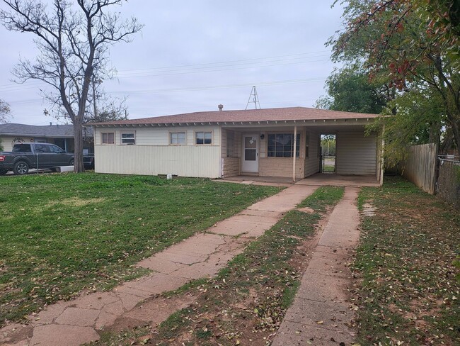 Building Photo - 127 20th Pl