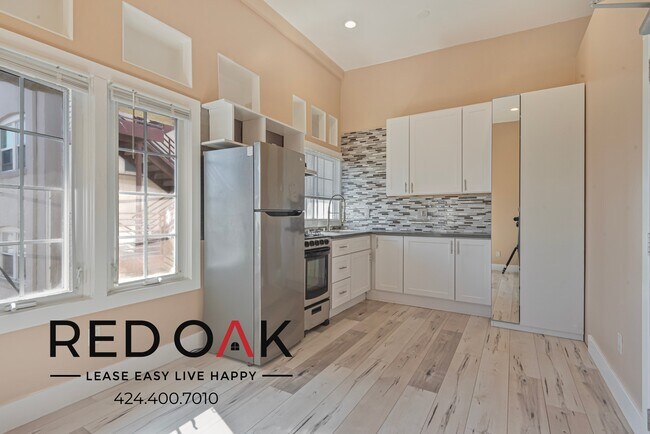 Foto del edificio - ~$655 OFF Each Month + 1 Week FREE~ Recent...