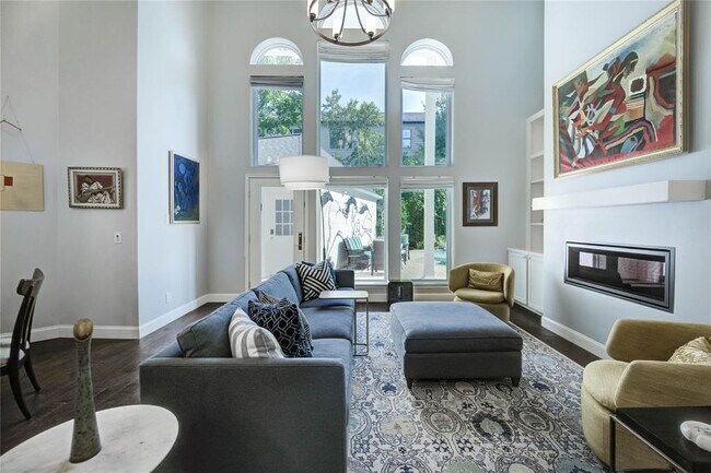 Foto del edificio - 855 Plainwood Dr