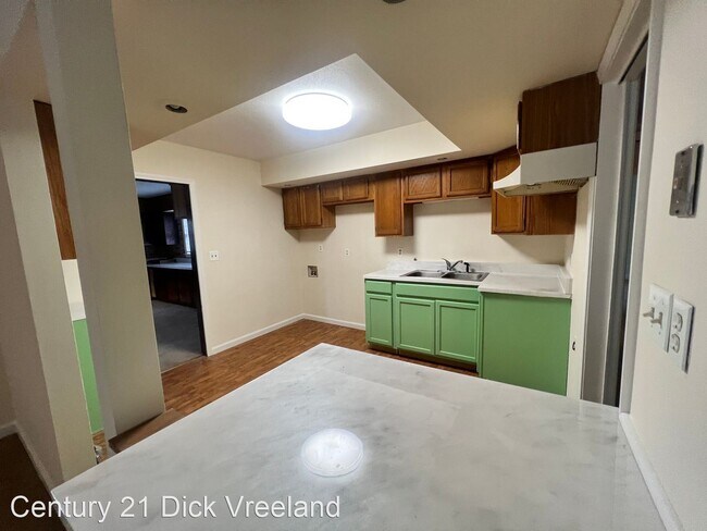 Building Photo - 3 br, 1 bath House - 10111 Whipps Mill Rd.
