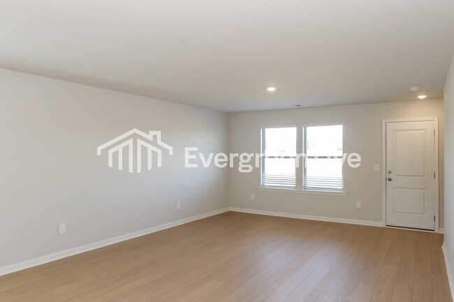 Foto del edificio - 17773 TIPPER LN