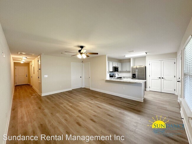 Foto del edificio - 2 br, 2 bath House - 791-A Navy Street
