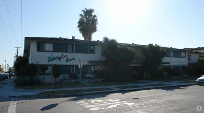Building Photo - Lexington Arms