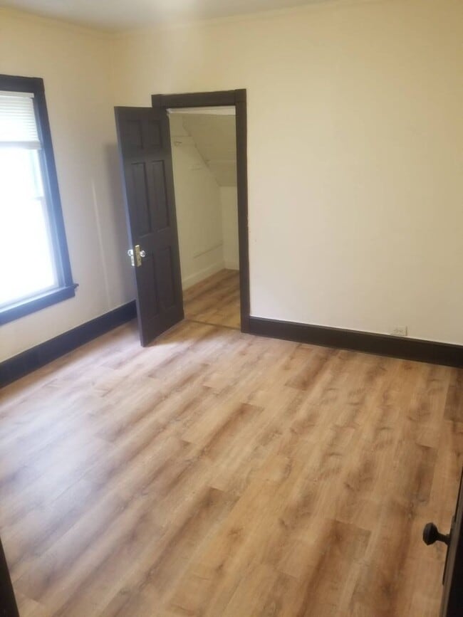 Foto del edificio - 2643N36thJ