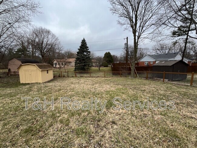 Building Photo - 7736 Knue Rd