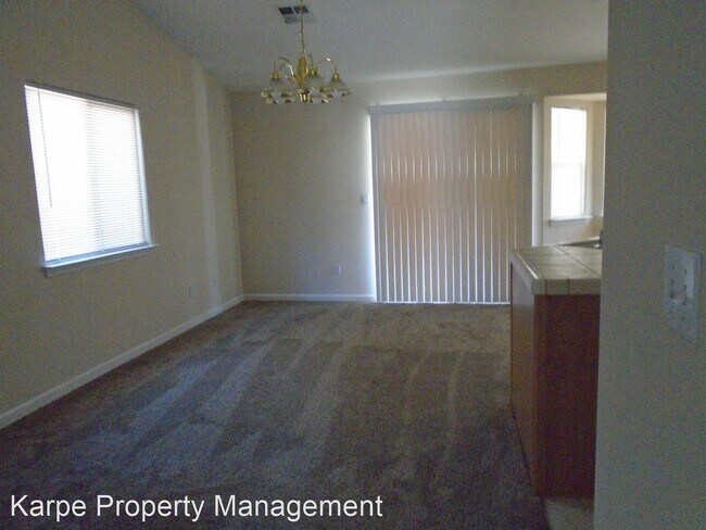 Foto del edificio - 3 br, 2 bath House - 11121 VISTA RIDGE DR
