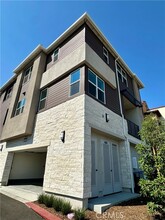 Building Photo - 3551 Indigo Privado