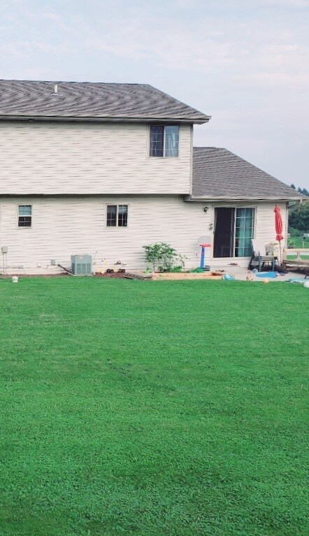 Vista del patio trasero - 4620 Fox Grove Rd