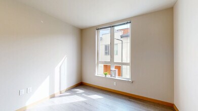 Interior Photo - Lightbox