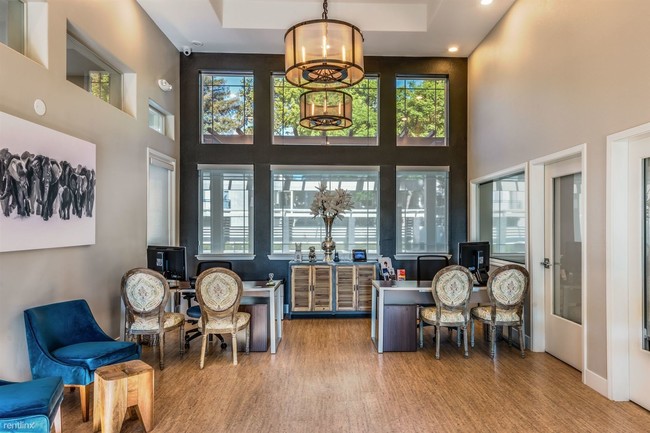 Foto del edificio - 4141 Stevenson Blvd