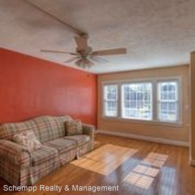 Foto del edificio - 2 br, 1 bath House - 715 W. Woodlawn Ave #5