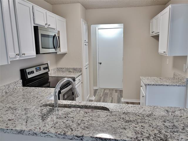 Foto del edificio - 1415 Smokehouse St