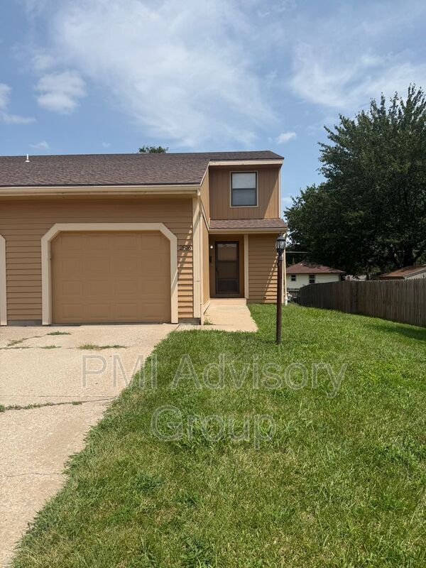 Foto del edificio - 2816 SW Westport Plaza Dr