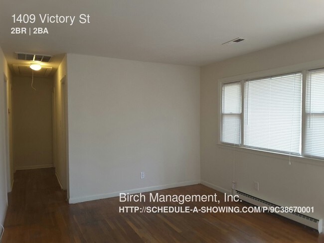 Building Photo - 1409 Victory St