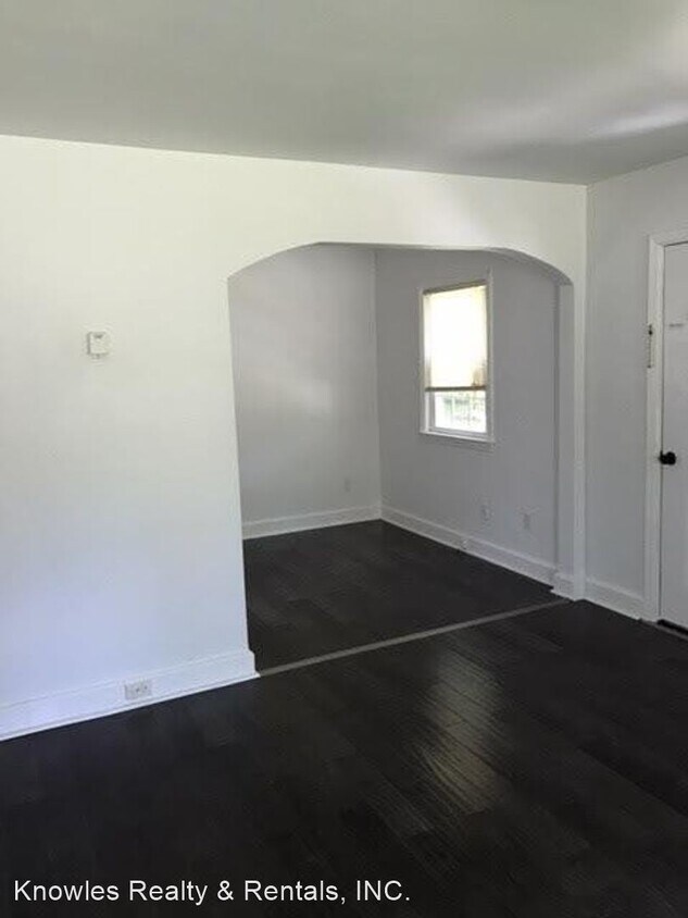 Building Photo - 3 br, 1 bath House - 255 Sloan Street