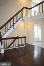 Building Photo - 1810 Society Pl