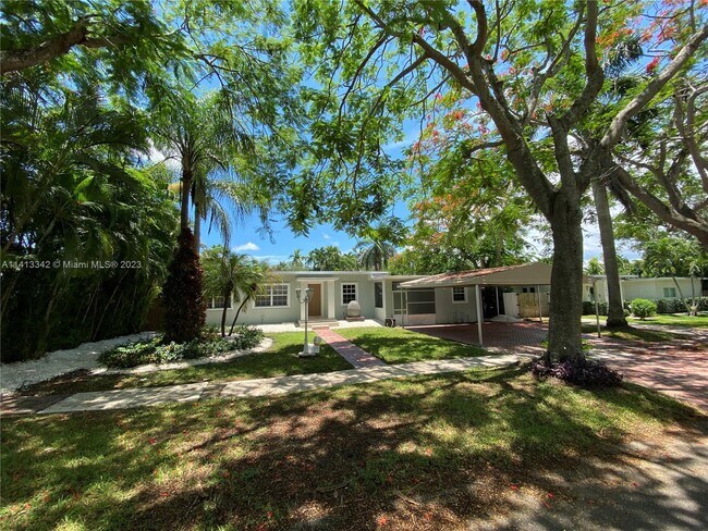 Foto del edificio - 5940 SW 47th St