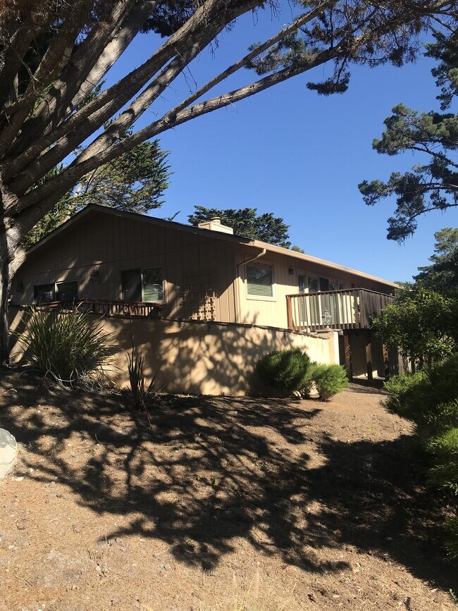 Building Photo - 202 Mar Vista Dr