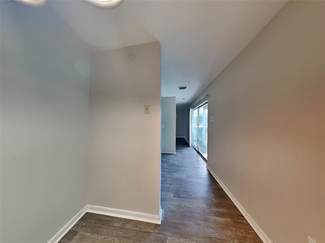 Building Photo - 116 Yorkshire Dr