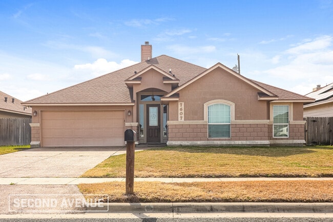 Building Photo - 7607 Aquamarine Dr