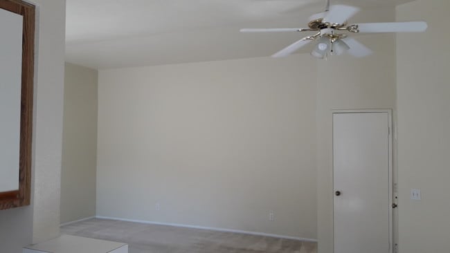 Living room - 3500 S Greenville St