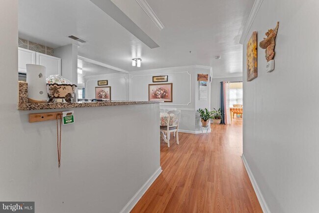 Foto del edificio - 8099 Lacy Dr