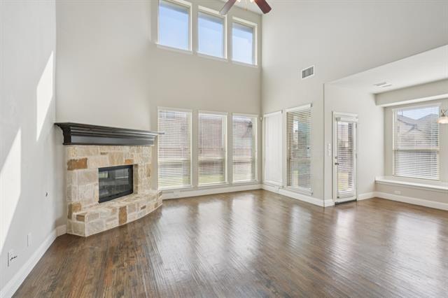 Foto del edificio - 16400 Olmsted Pk Blvd