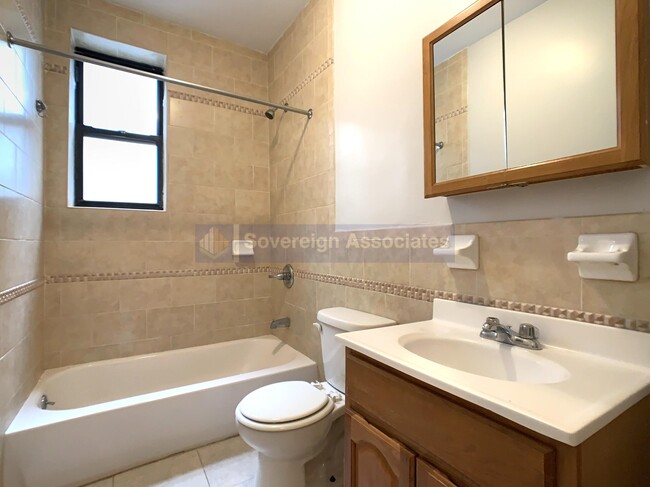 Building Photo - 148 W 142nd St