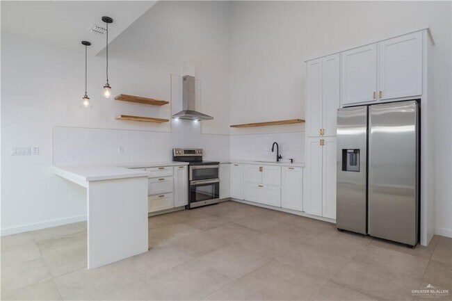 Foto del edificio - 2629 Warbler Ave