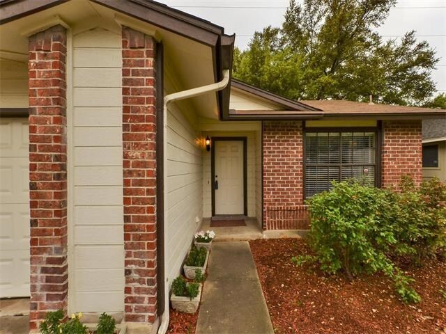 Building Photo - 5801 Avery Island Ave
