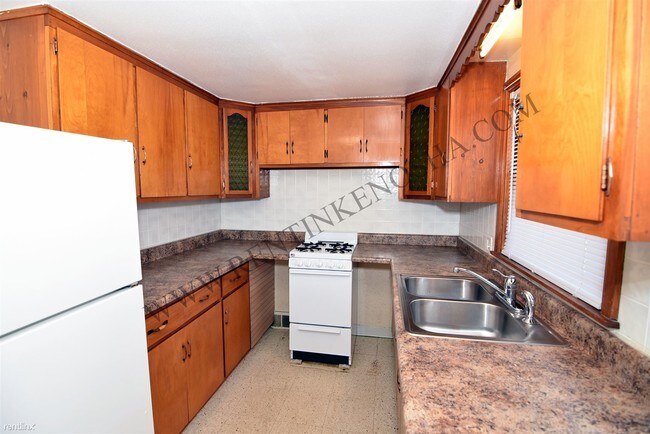 Building Photo - 4417 19th Ave