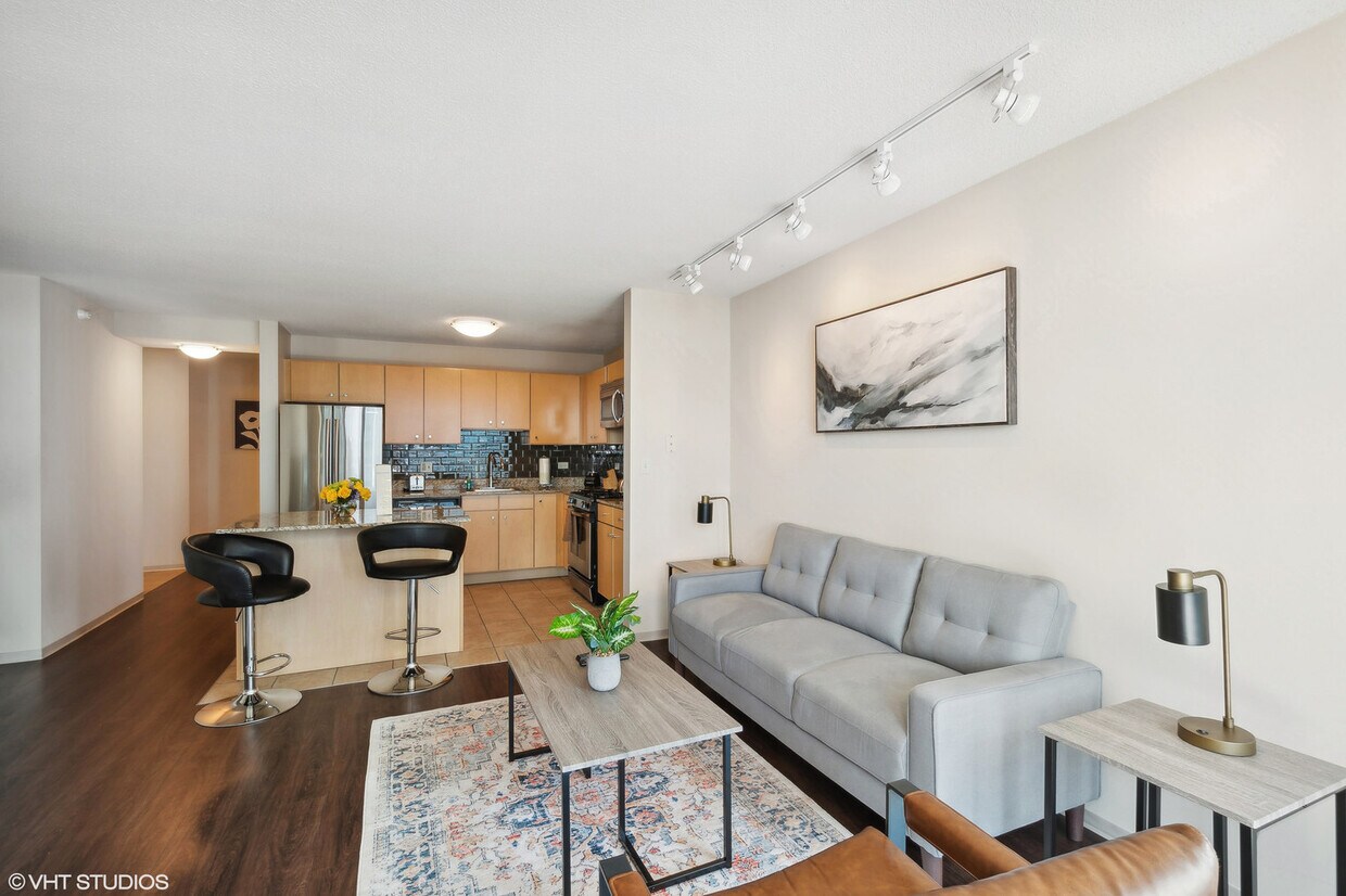 Primary Photo - 221 N Columbus Dr