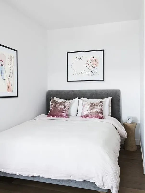 Building Photo - 21 India St