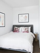 Building Photo - 21 India St